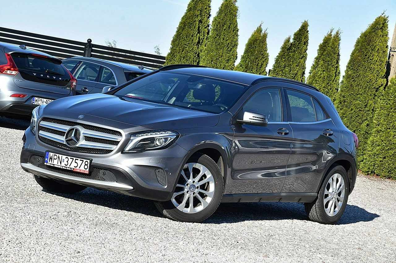 Mercedes GLA 180 - Zdjęcie 18