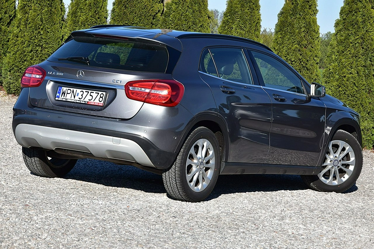 Mercedes GLA 180 - Zdjęcie 20