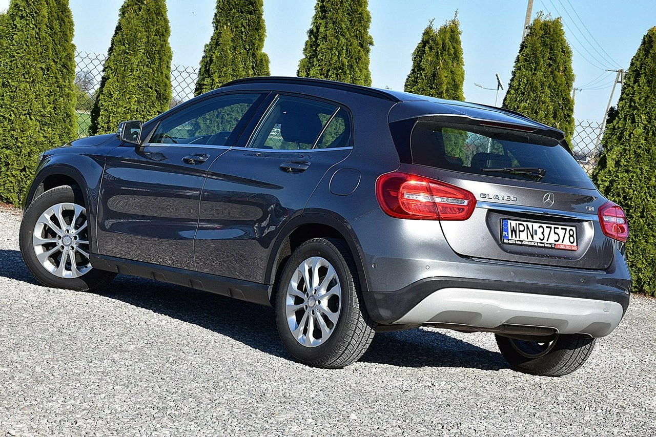 Mercedes GLA 180 - Zdjęcie 23