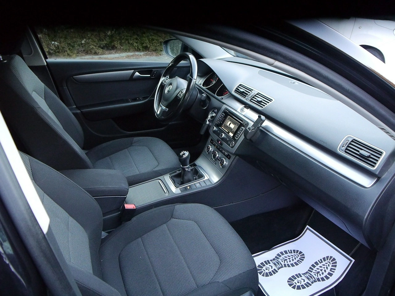 Volkswagen Passat - Zdjęcie 28