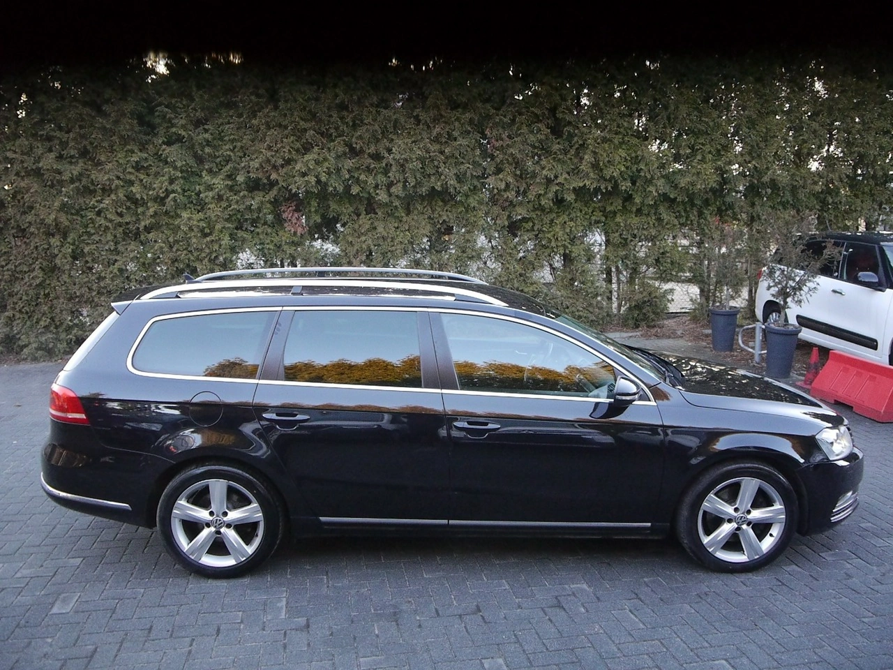 Volkswagen Passat - Zdjęcie 10