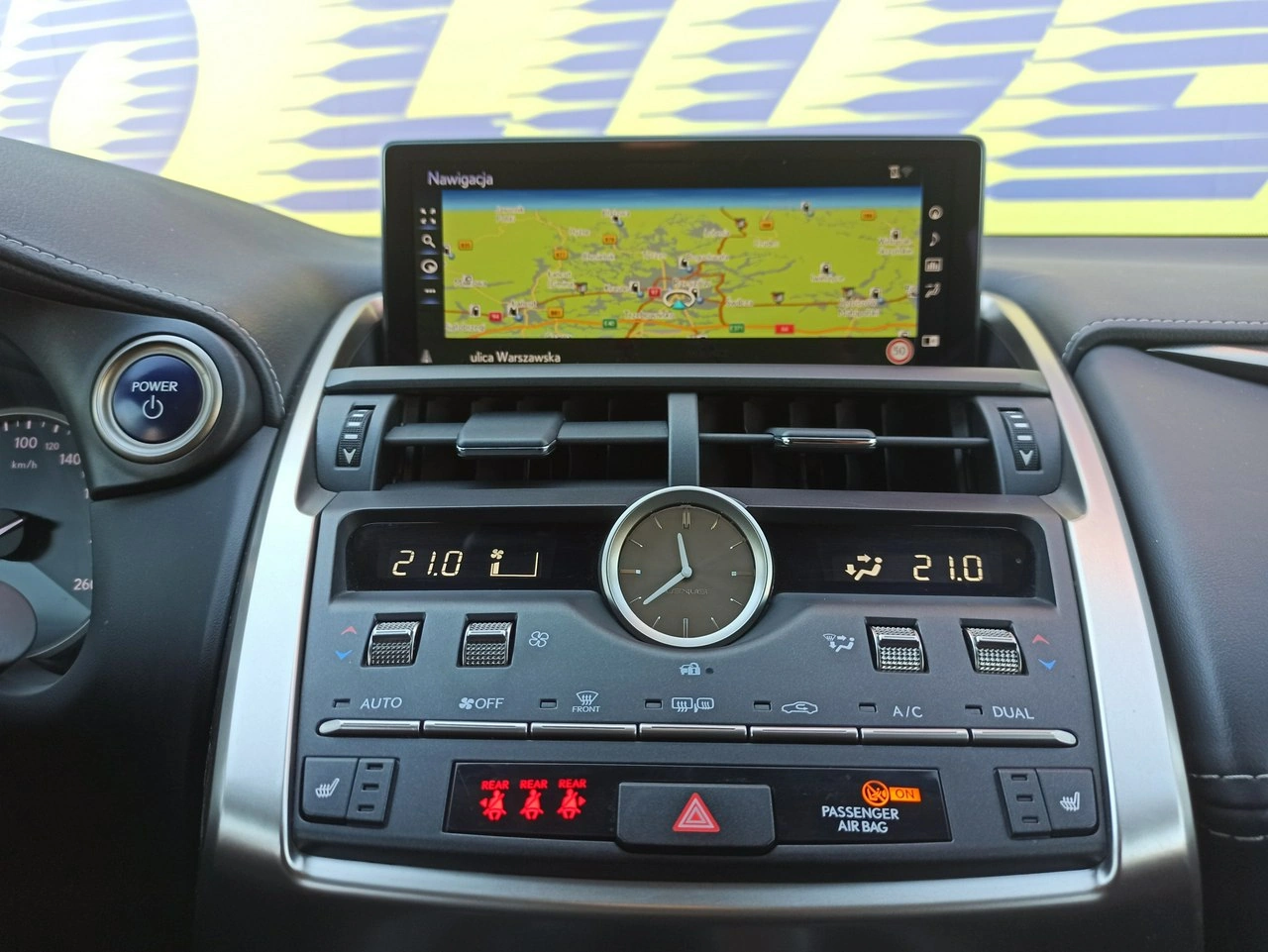 Lexus NX - Zdjęcie 16