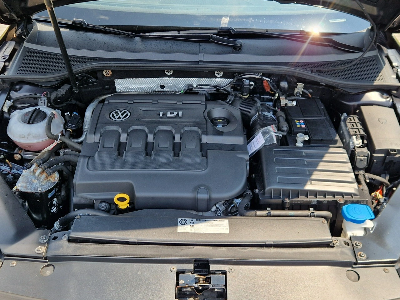 Volkswagen Passat - Zdjęcie 14