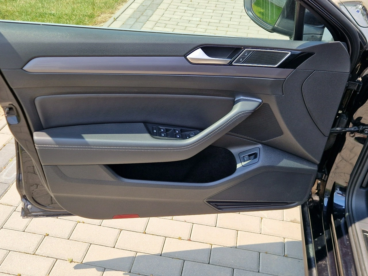 Volkswagen Passat - Zdjęcie 18