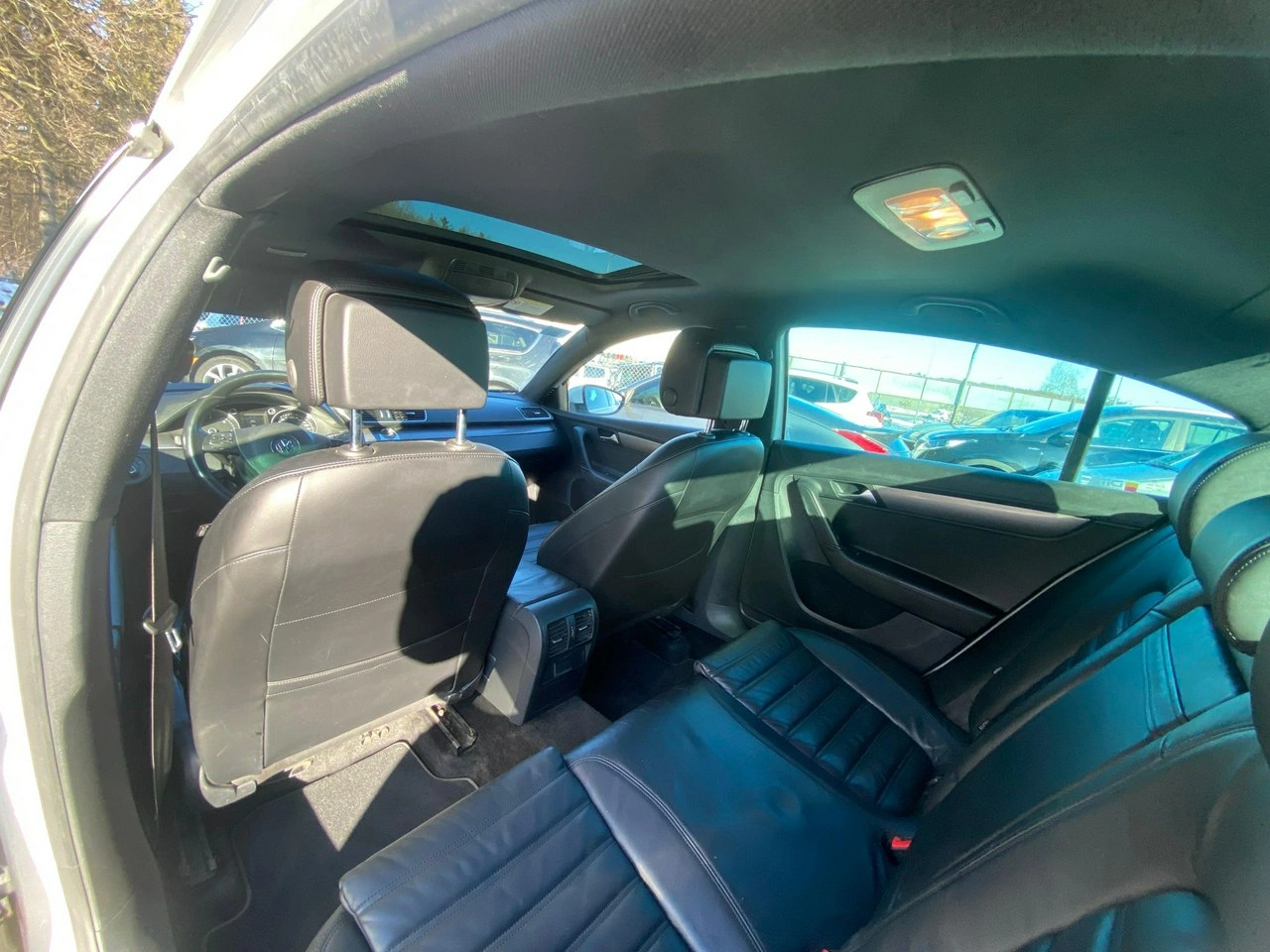 Volkswagen Passat - Zdjęcie 47