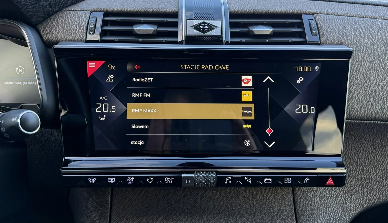 DS Automobiles DS 7 Crossback - Zdjęcie 23
