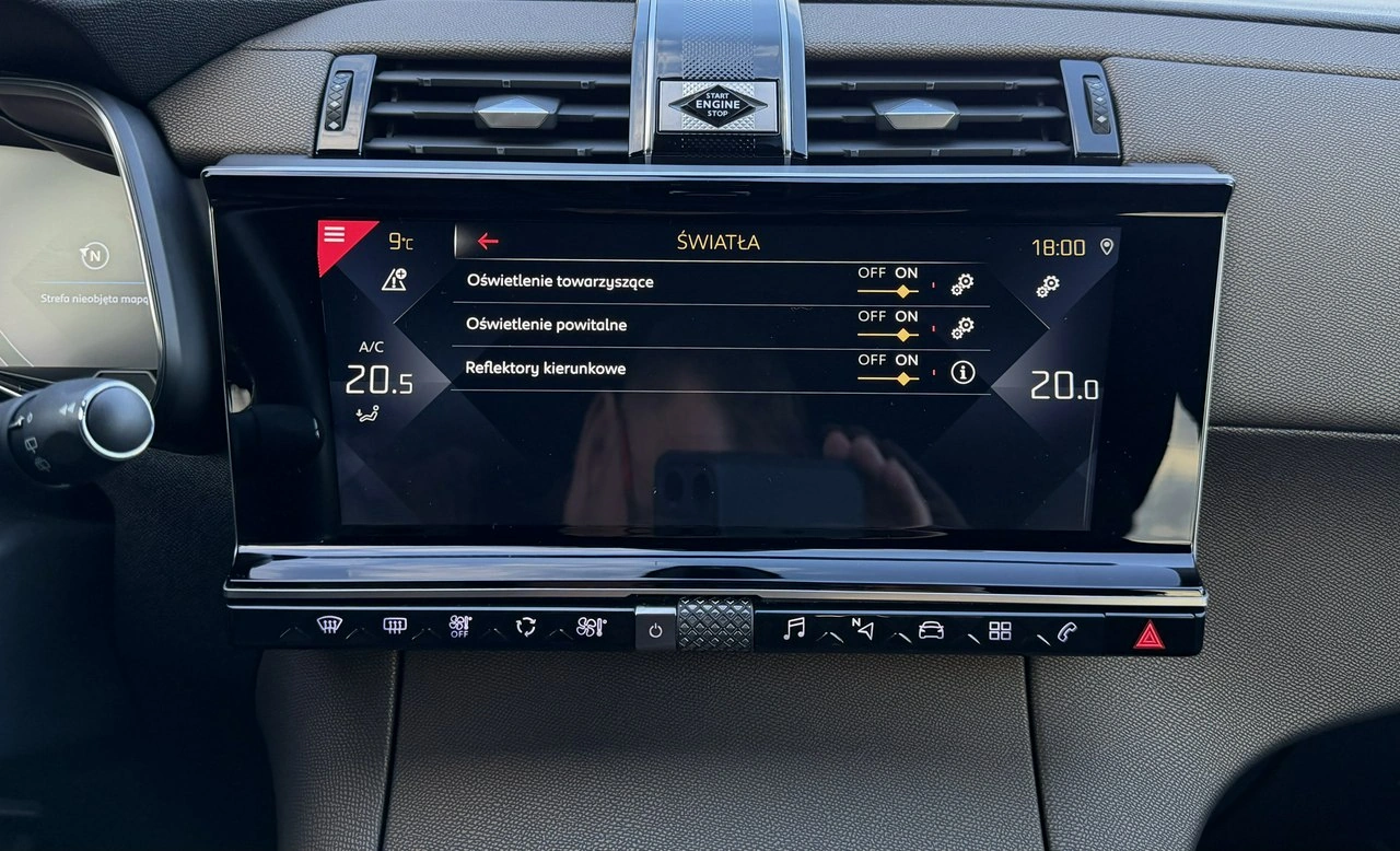 DS Automobiles DS 7 Crossback - Zdjęcie 26
