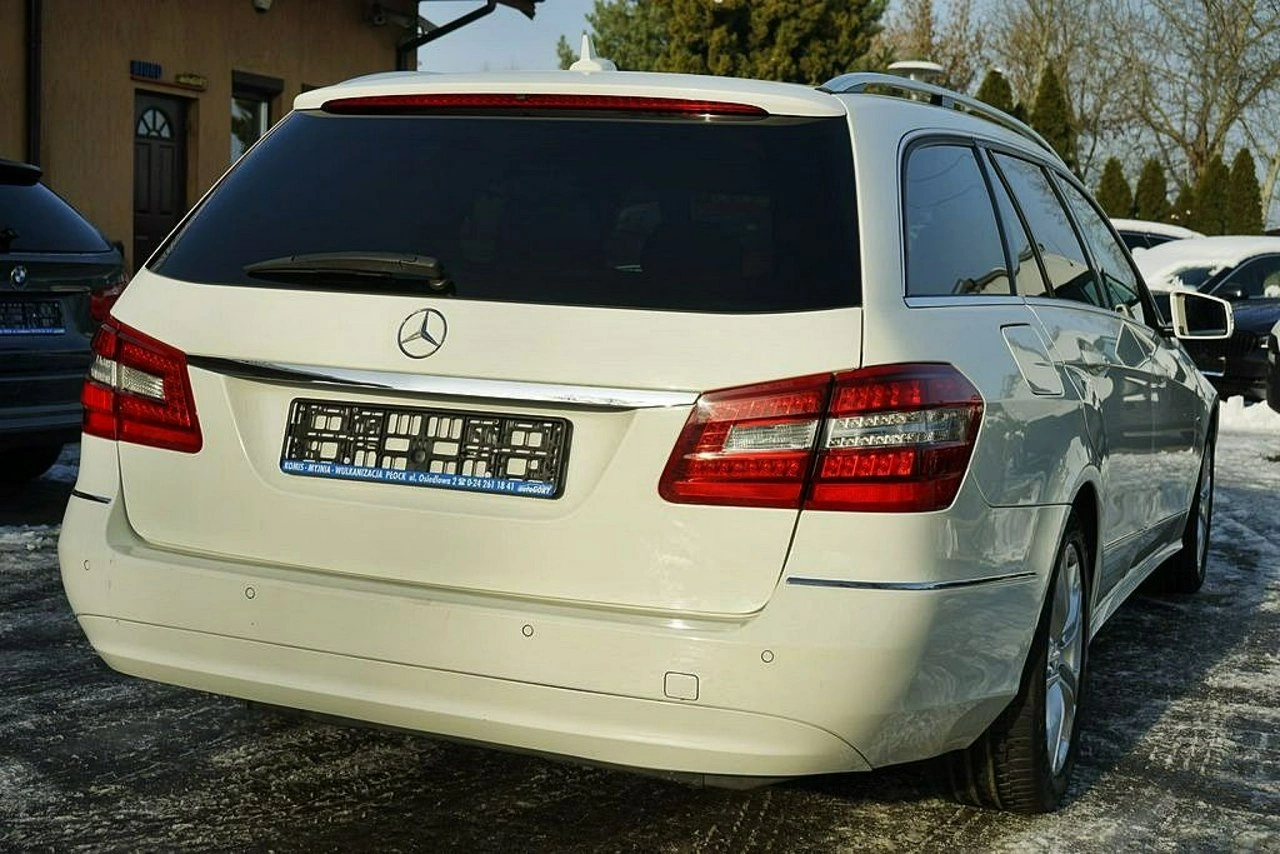 Mercedes E 220 - Zdjęcie 5