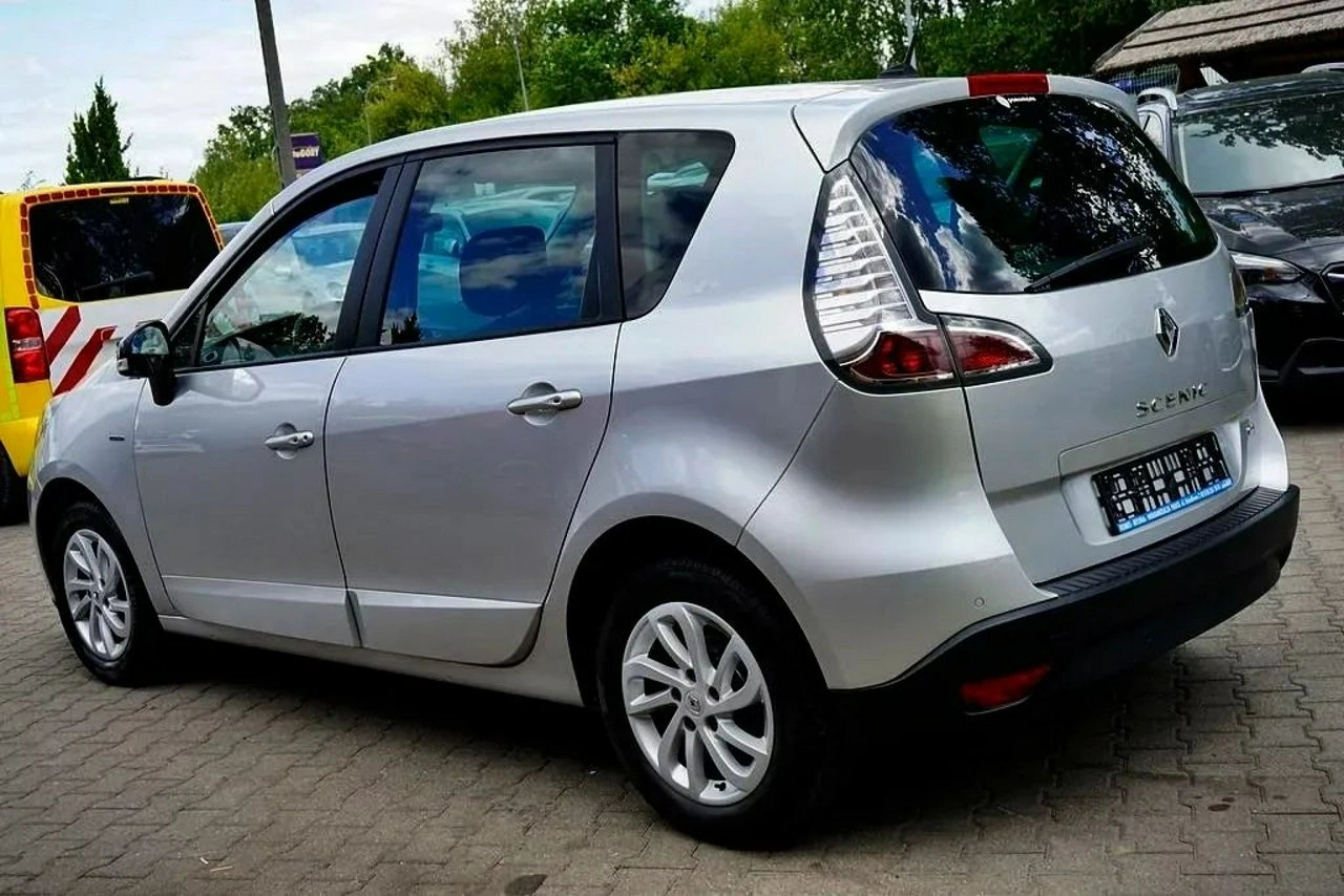 Renault Scenic - Zdjęcie 2