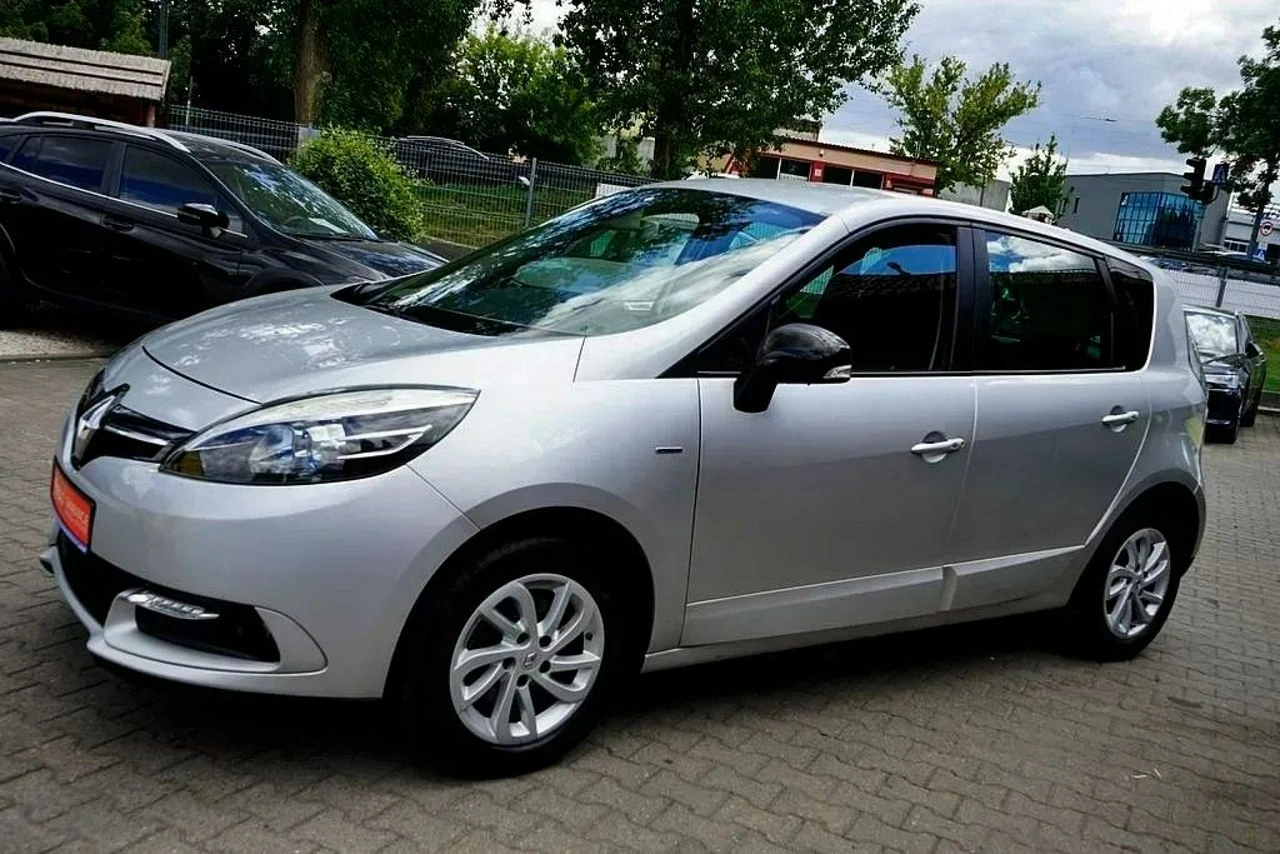 Renault Scenic - Zdjęcie 7