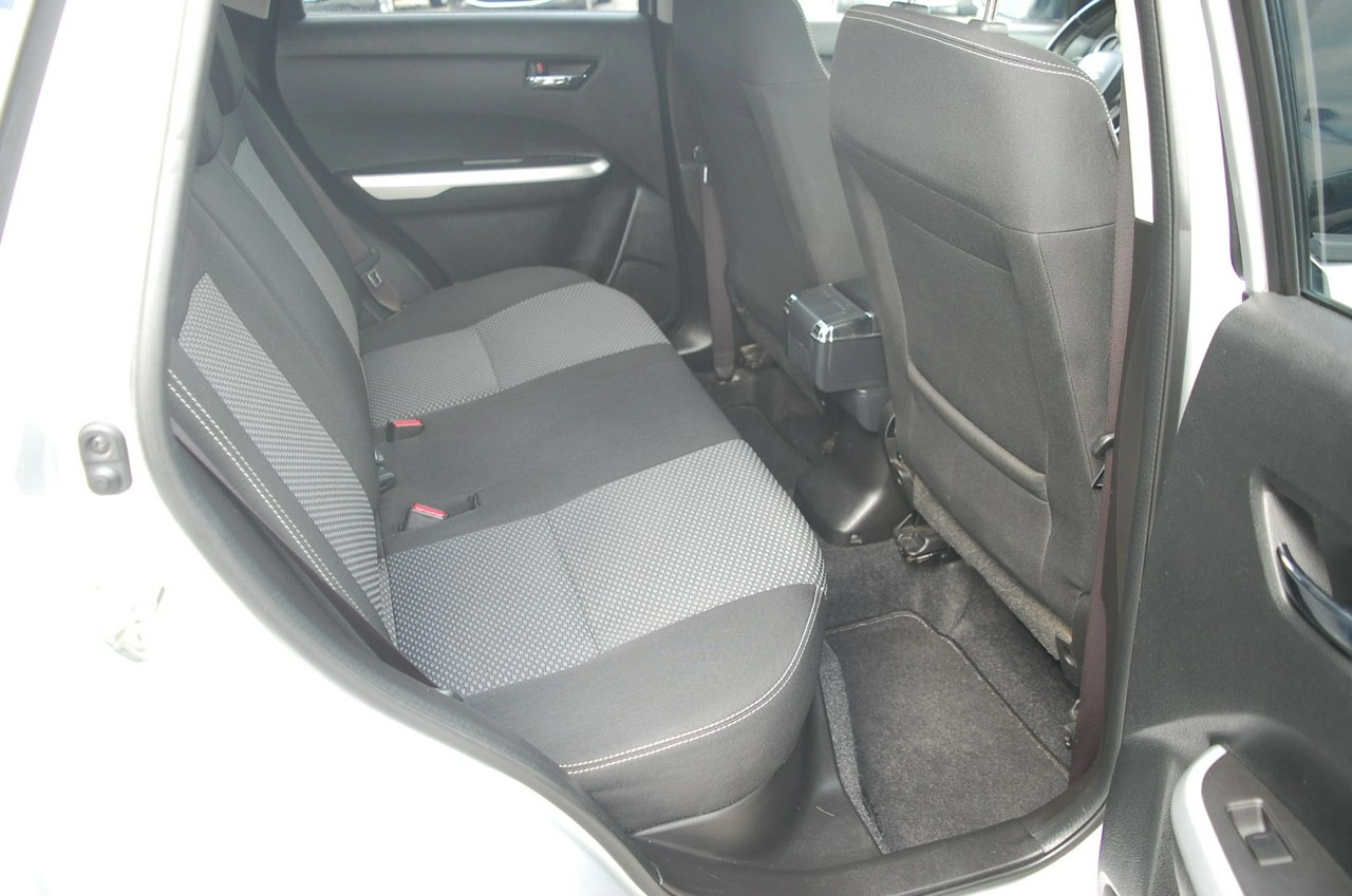 Suzuki Vitara - Zdjęcie 21