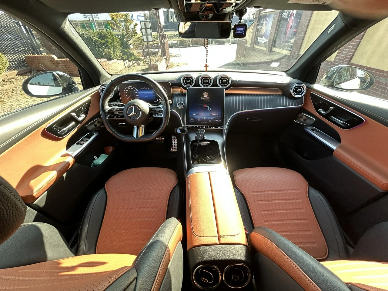 Mercedes GLC 300 - Zdjęcie 13