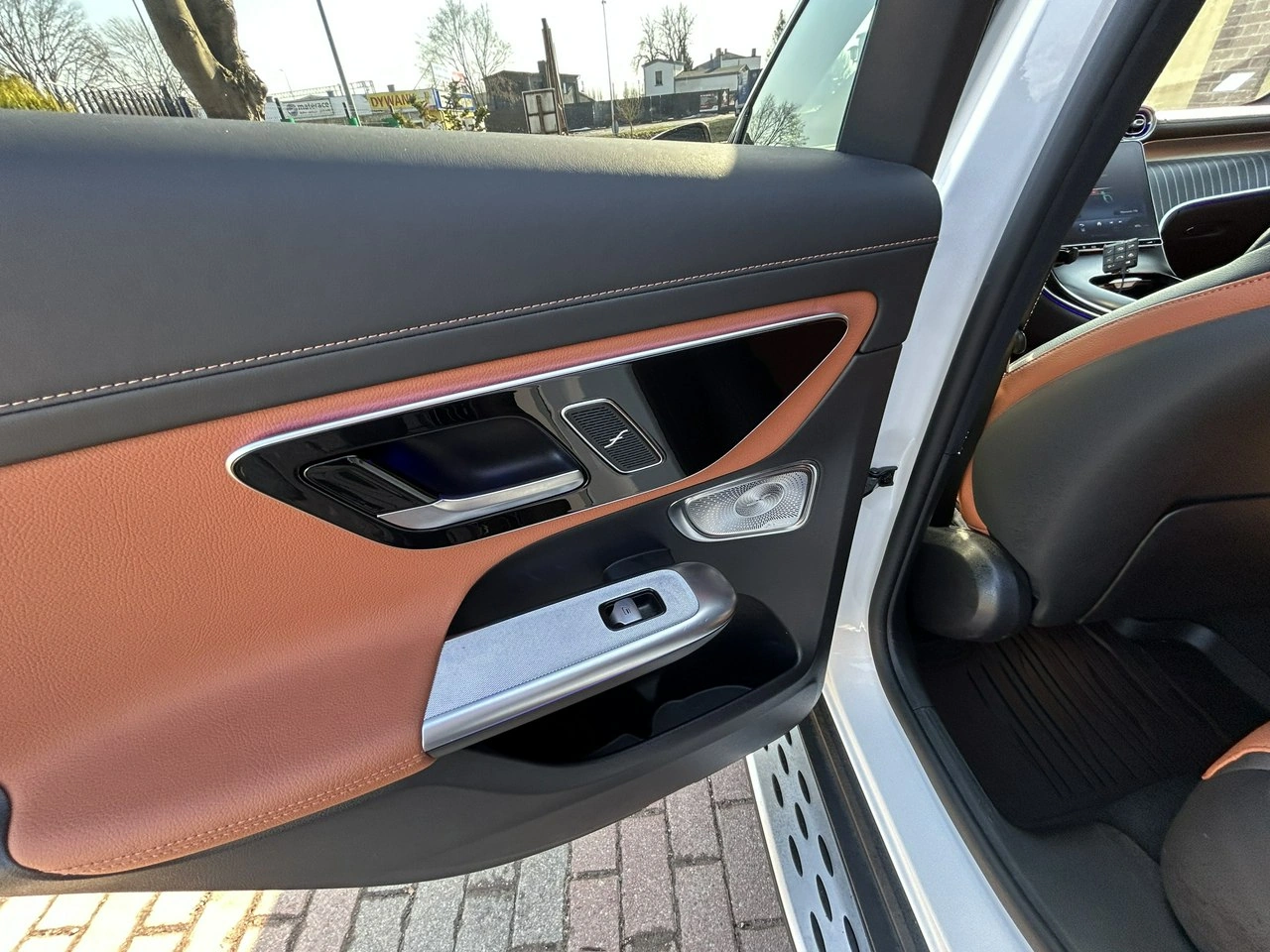 Mercedes GLC 300 - Zdjęcie 15