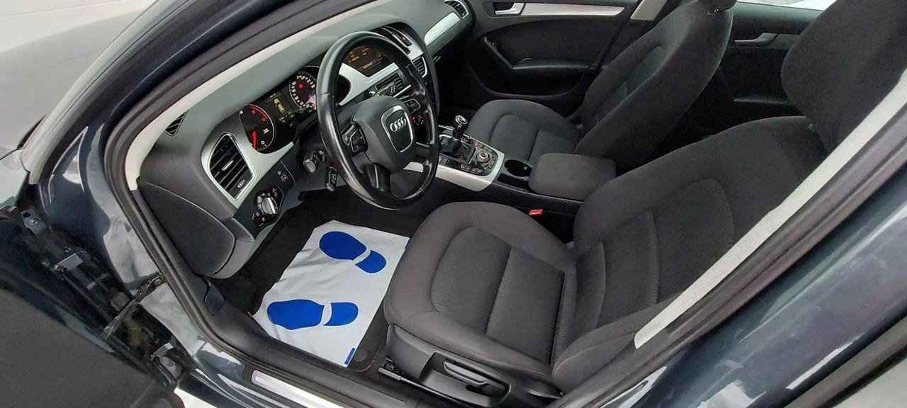 Audi A4 - Zdjęcie 17